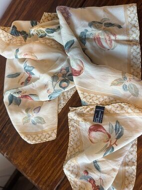 Cream Fruit-Print Accent Panel Curtain - Soft Botanical Design - 100% Silk